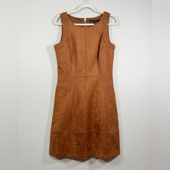 White House Black Market Dress Suede Sheath Sleeveless Pockets Brown Zip Women 8 - Picture 1 of 9